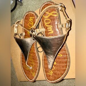 Sam Edelman Gigi Thong Sandals Gold Metallic Leather Size 8.5